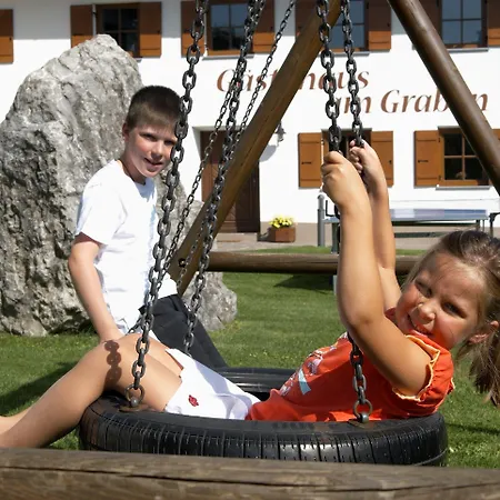 Gaestehaus Am Graben 3* Ройте