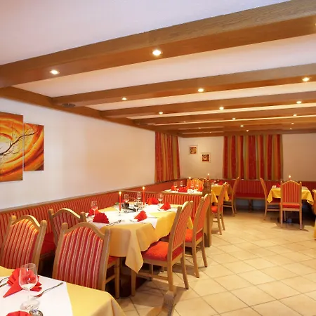 Отель Gaestehaus Am Graben 3*