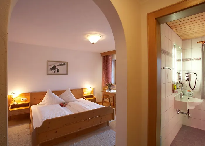 Gaestehaus Am Graben 3* רויטה