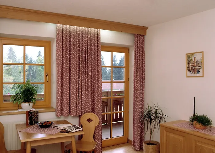 מלון Gaestehaus Am Graben 3*