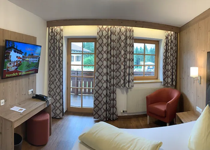 Gaestehaus Am Graben מלון 3*