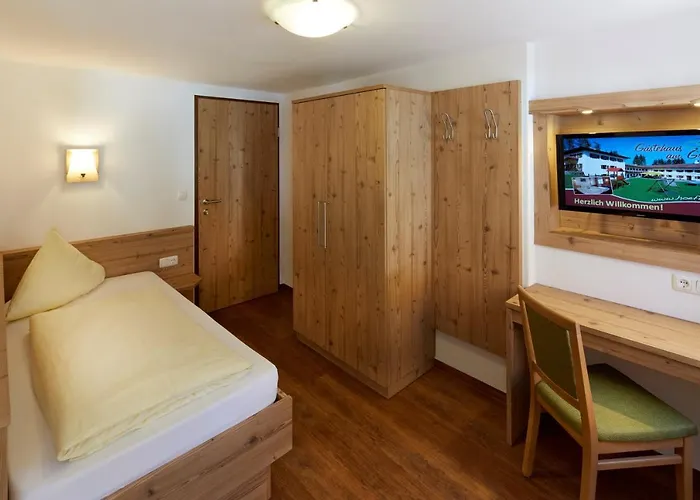 Gaestehaus Am Graben רויטה