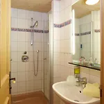 Gaestehaus Am Graben 3*