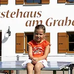 Gaestehaus Am Graben Hotell Reutte