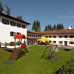Gaestehaus Am Graben Hotell Reutte