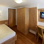Gaestehaus Am Graben Reutte