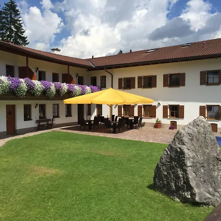 Gaestehaus Am Graben Hotell