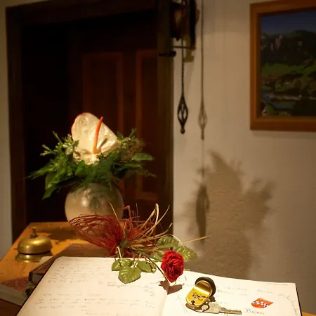Отель Gaestehaus Am Graben Ройте